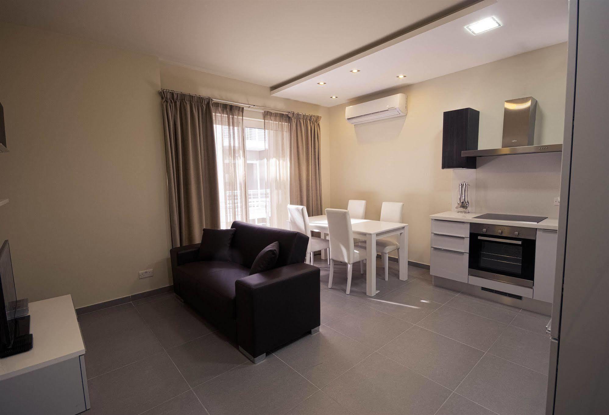 Apartment Depiro Sliema Buitenkant foto
