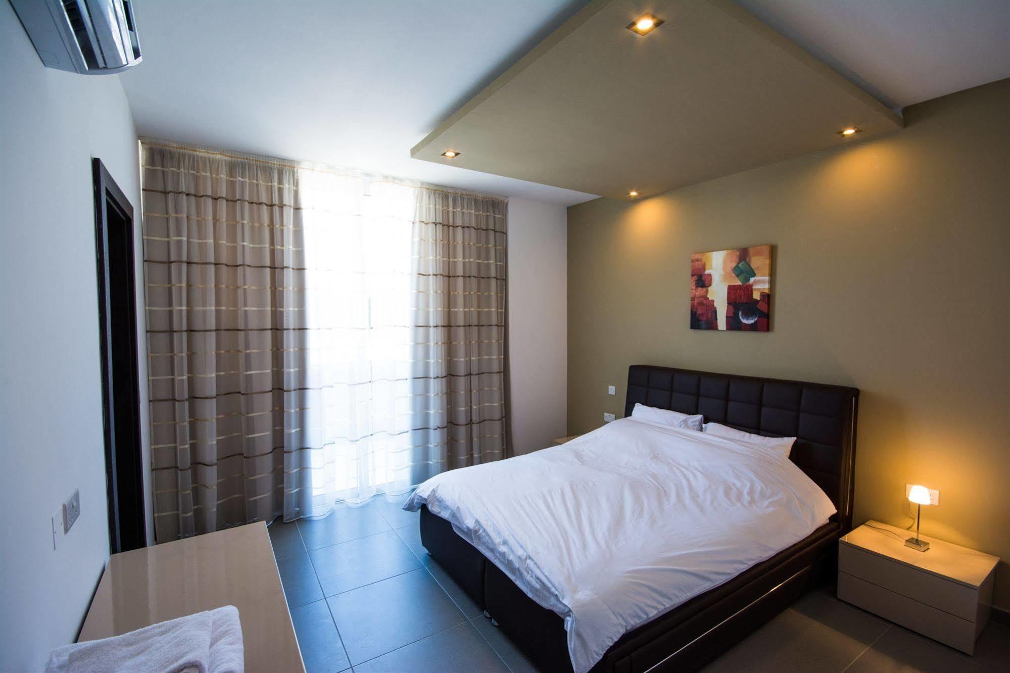 Apartment Depiro Sliema Buitenkant foto