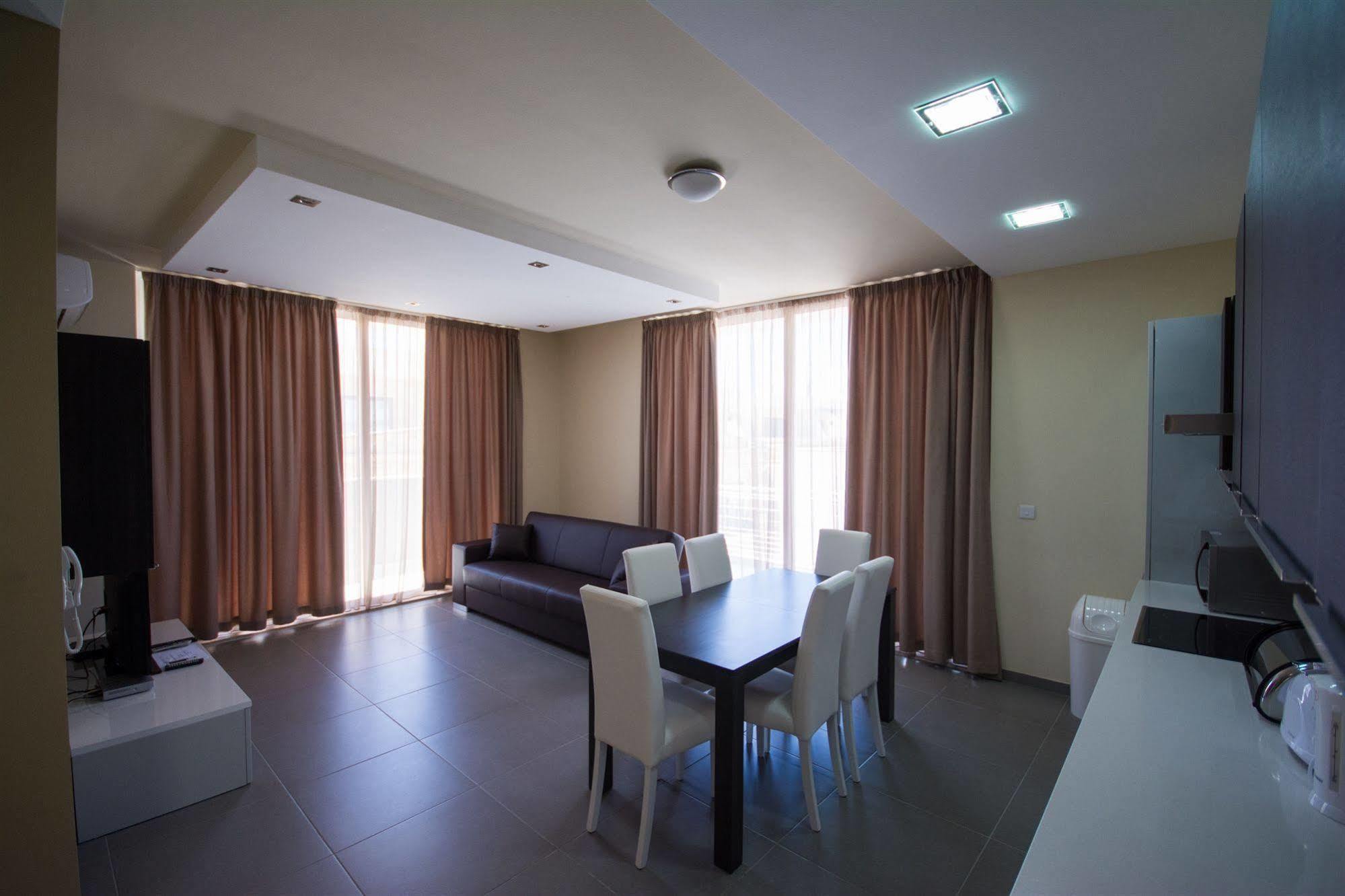 Apartment Depiro Sliema Buitenkant foto
